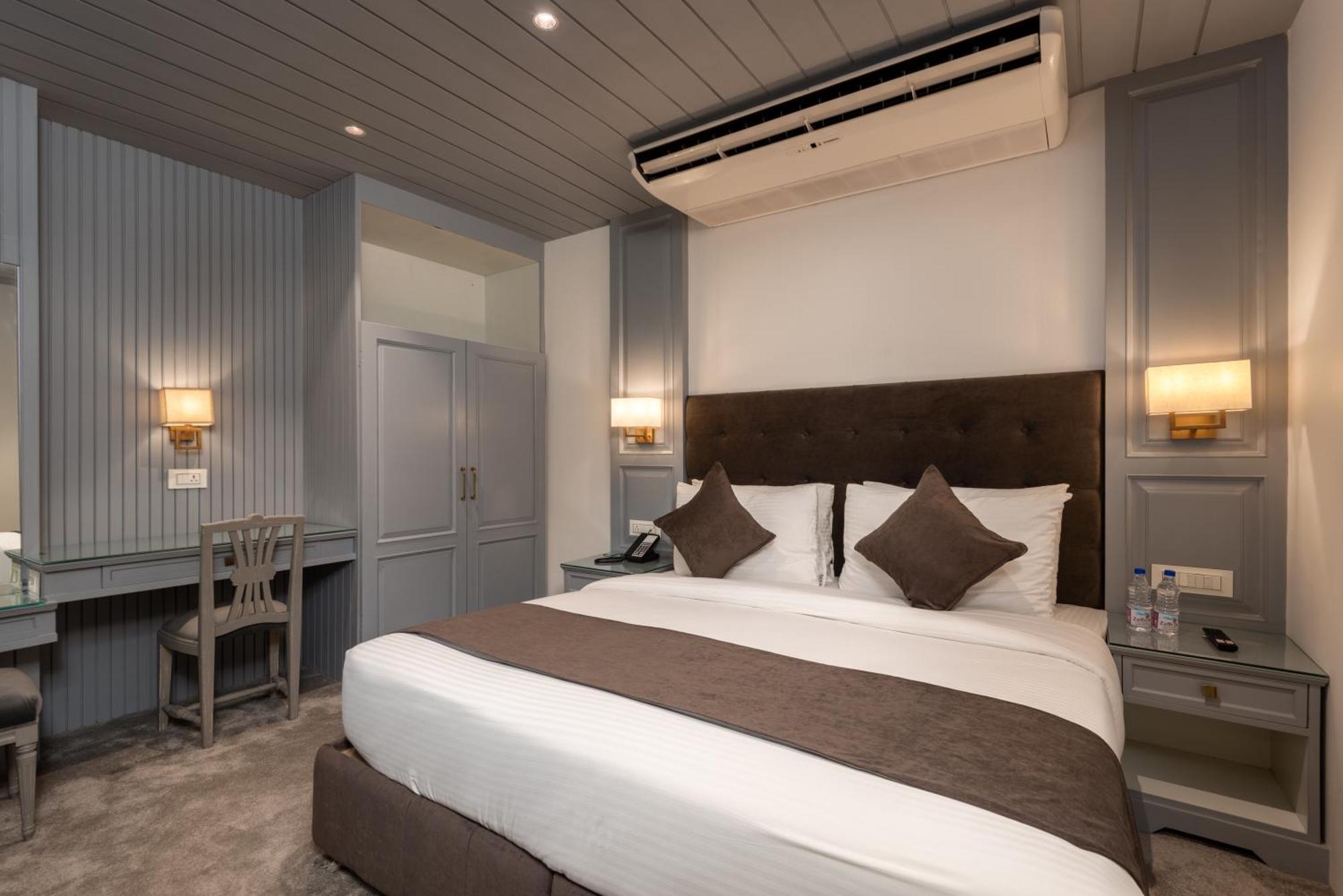 Hotel Grand Boulevard Durgjan Rom bilde